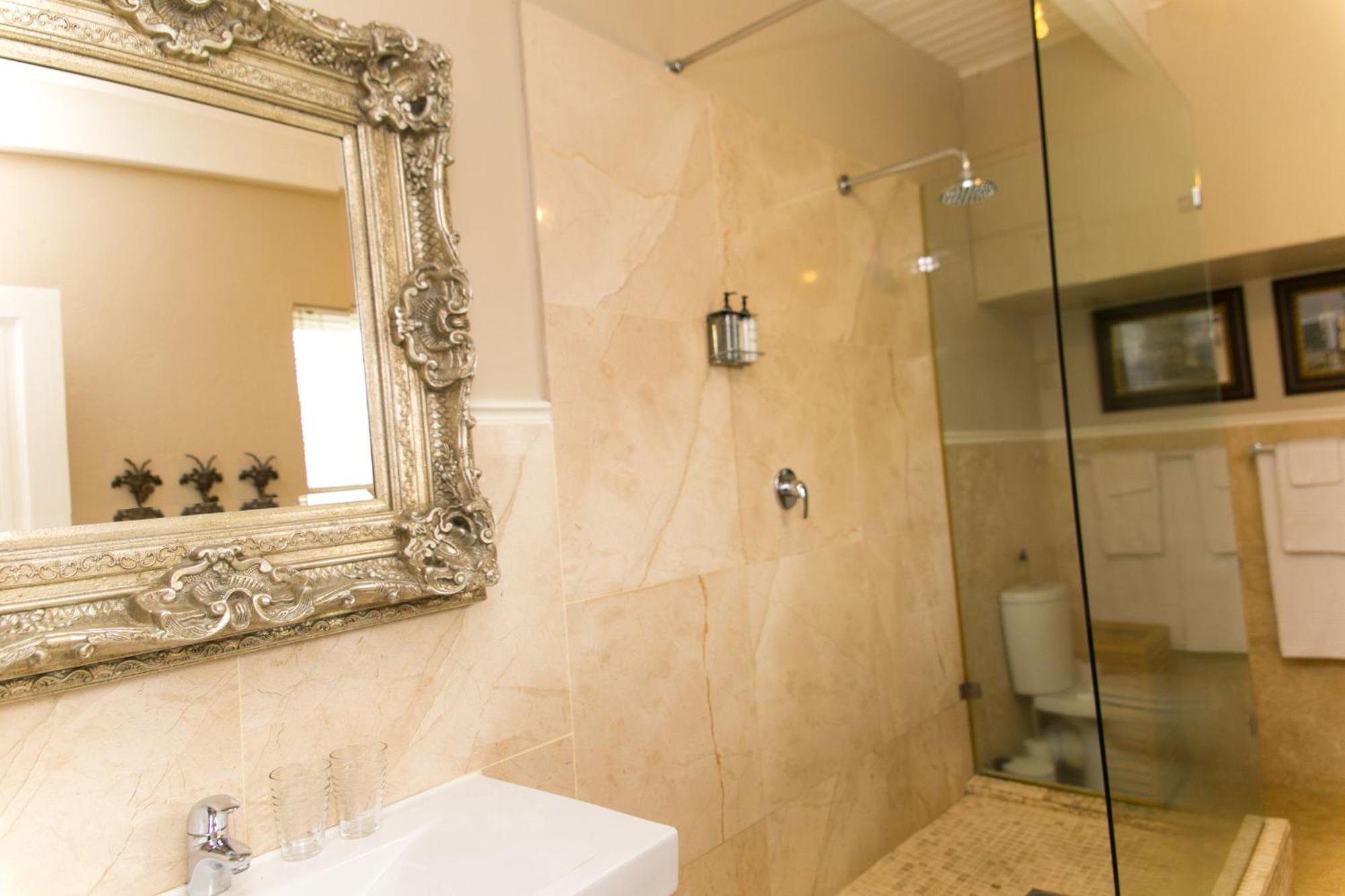 Maison Chablis Guest House Франшхоек Стая снимка